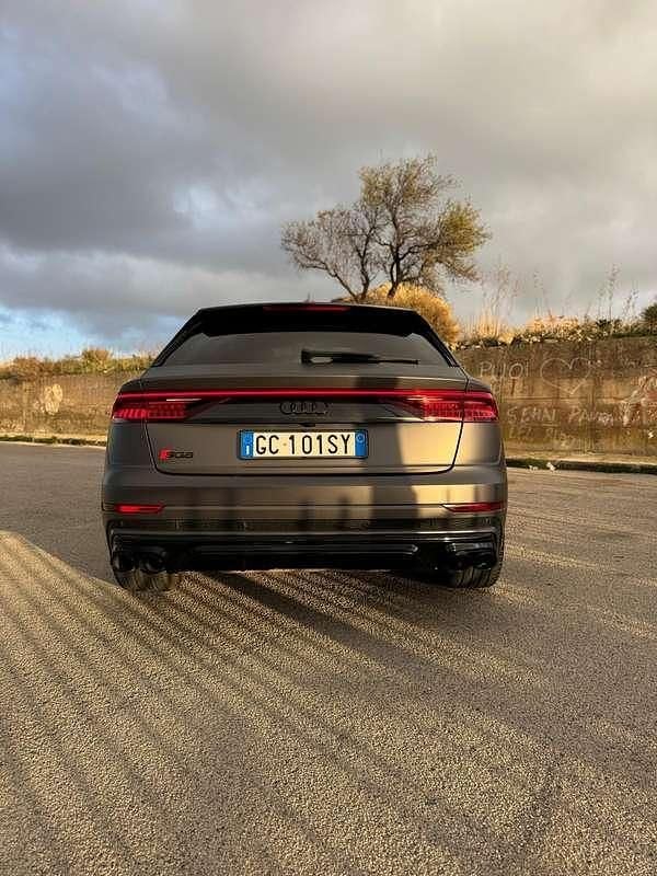 Usata Audi Q8 Ambiente 286 CV (210 kW) 2019 Grigio SUV