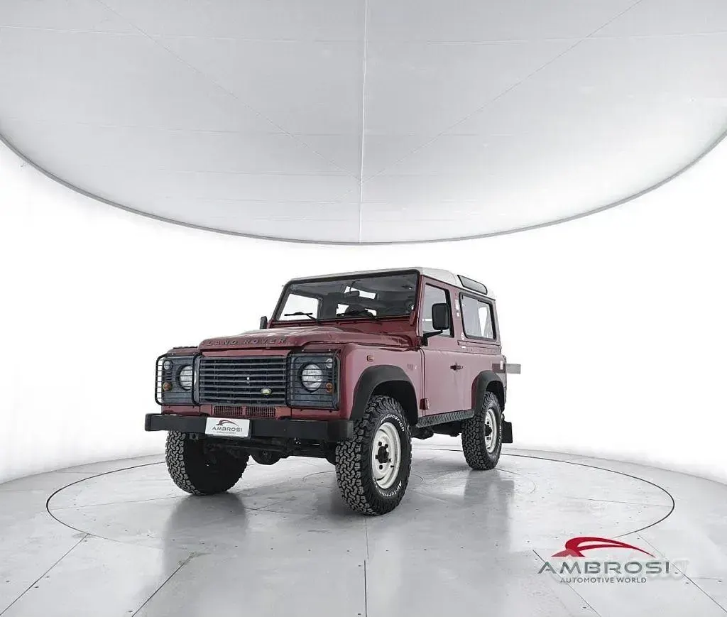 Usata Land Rover Defender 122 CV (89 kW) 2009 Station wagon