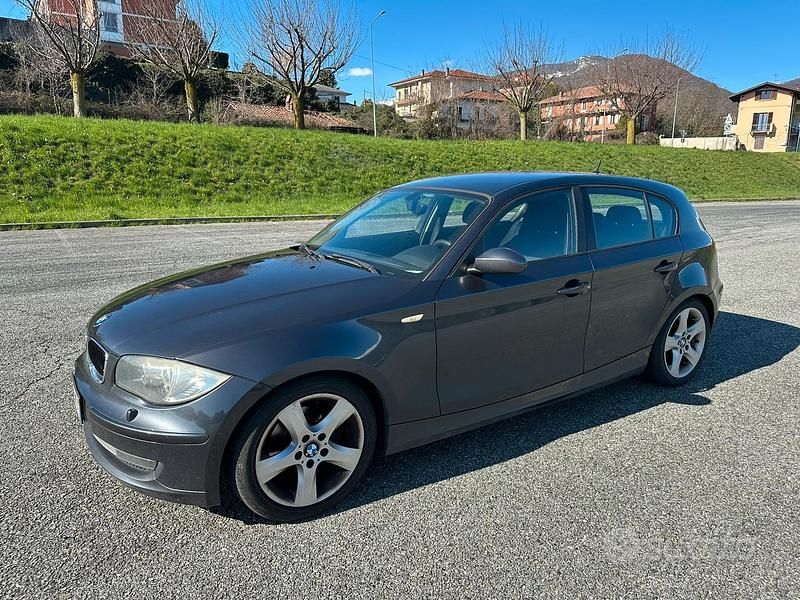 Usata BMW 120 177 CV (130 kW) 2008 Grigio Utilitaria