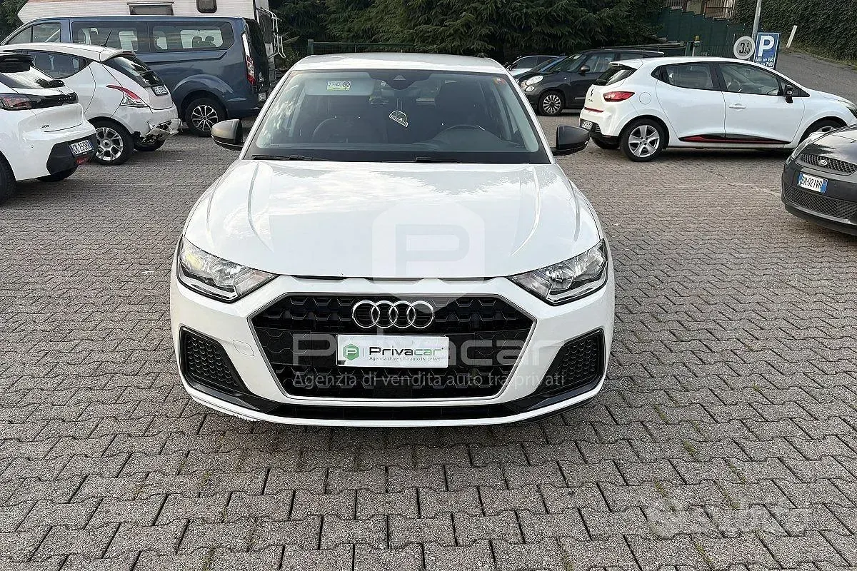 Usata Audi A1 Comfort 95 CV (69 kW) 2022 Bianco SUV