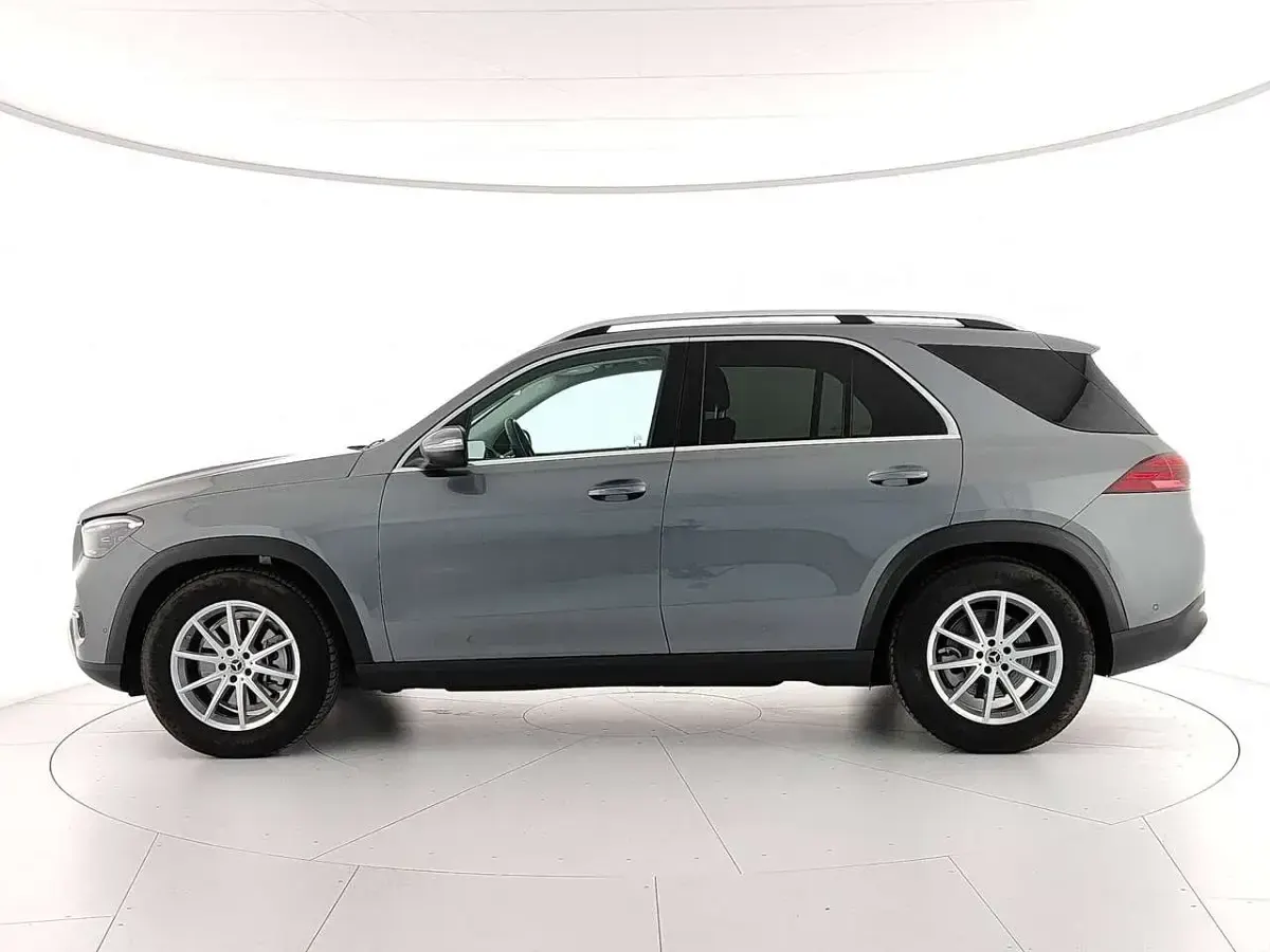 Usata Mercedes GLE300 Advanced 269 CV (197 kW) 2025 Grigio SUV