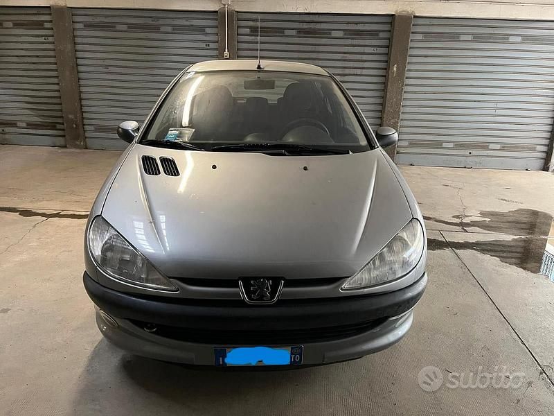 Usata Peugeot 206 2003 Grigio Utilitaria