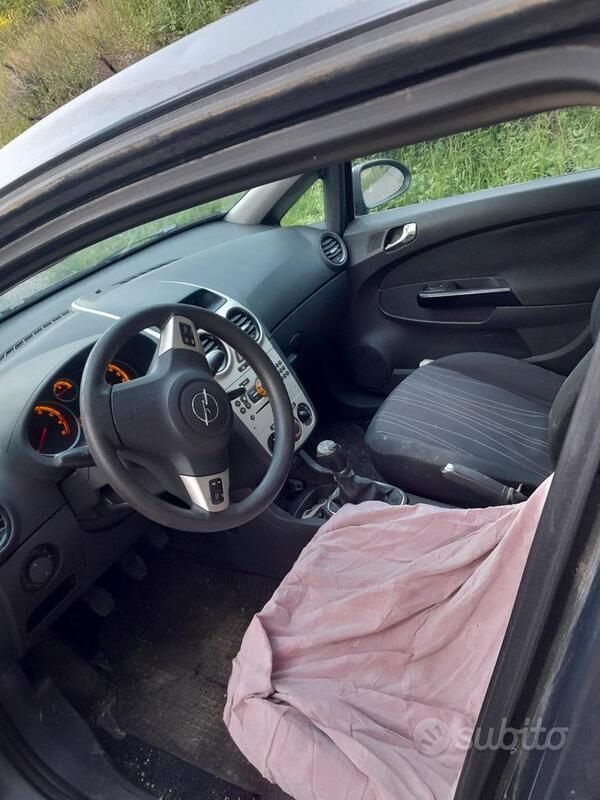 Usata Opel Corsa 2007 Berlina
