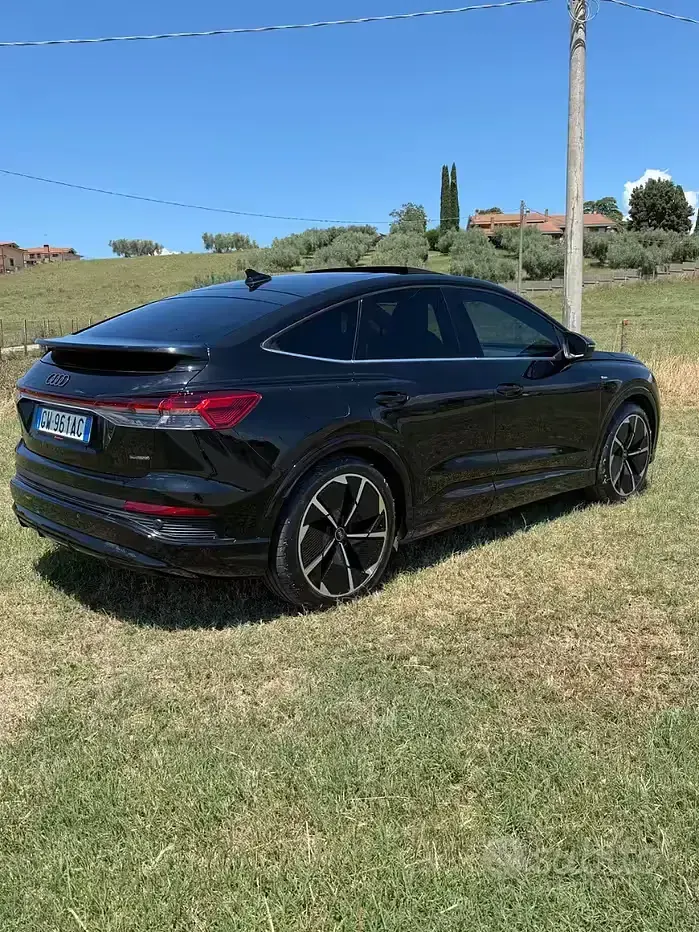 Usata Audi Q4 Sportback e-tron S-Line 77 kW (105 CV) 2022 Nero SUV