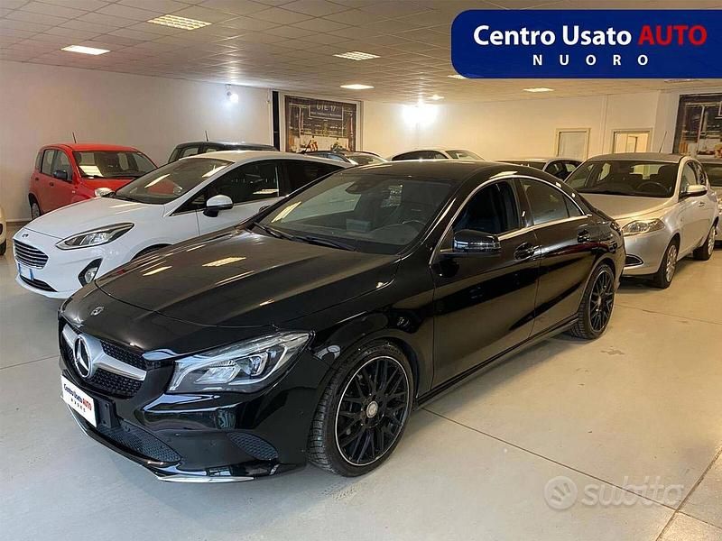Usata Mercedes CLA220 Business 177 CV (130 kW) 2018 Nero Berlina