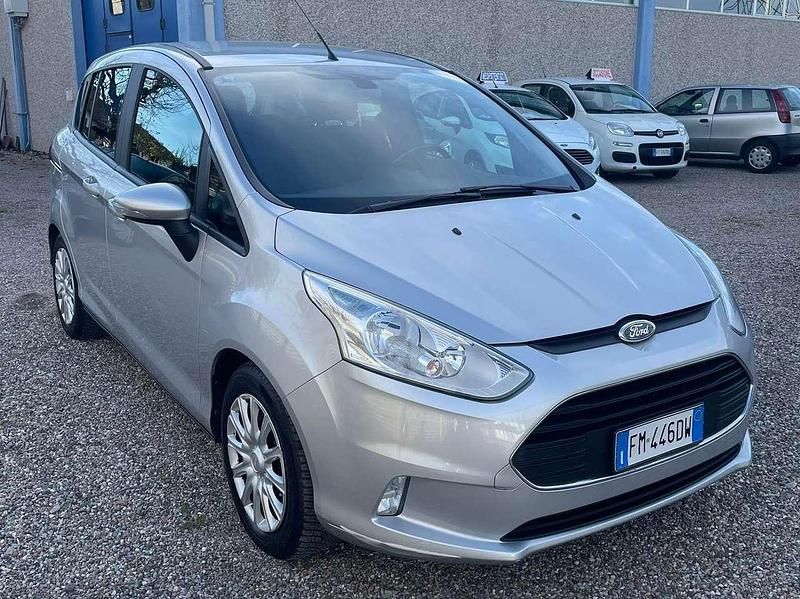 Grigio Usata 2017 Ford B-MAX Business Edition Monovolume | 8900 € (Buon prezzo) - Immagine 1/4