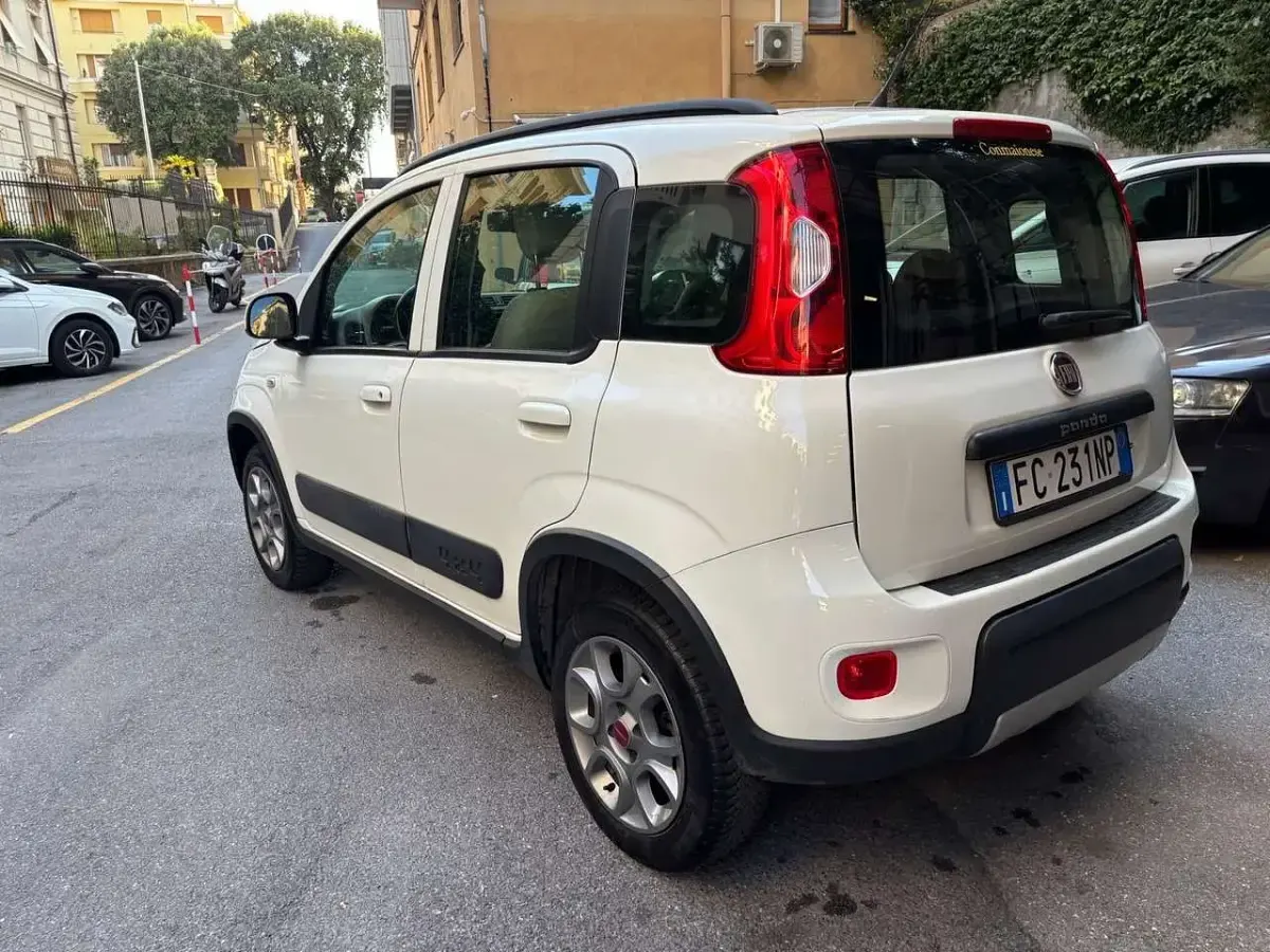 Usata Fiat Panda 4x4 95 CV (69 kW) 2016 Bianco Utilitaria