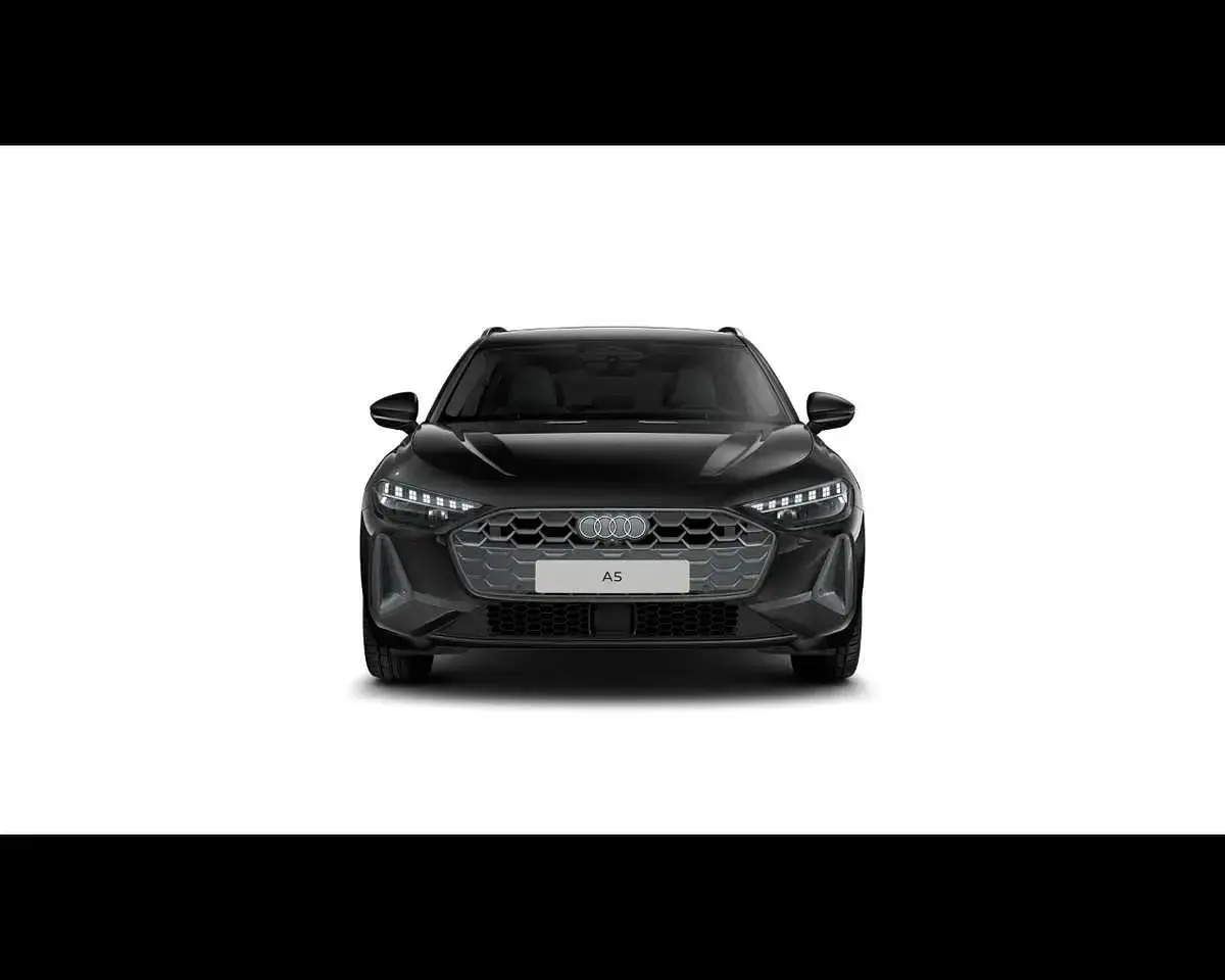 Nuova Audi A5 Advanced 204 CV (150 kW) 2026 Nero mito metallizzato Station wagon