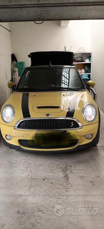 Usata Mini Cooper S Cabriolet 174 CV (127 kW) 2009 Giallo Cabrio