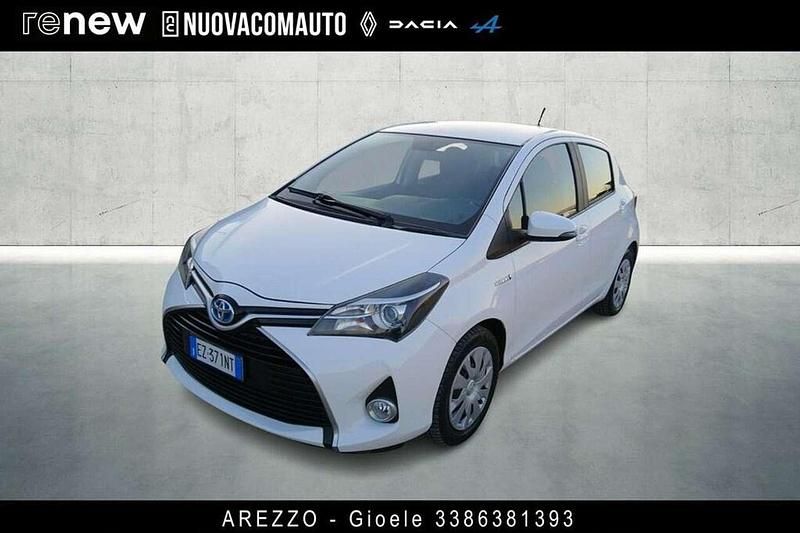 Usata Toyota Yaris Hybrid Active 101 CV (74 kW) 2015 Bianco Berlina