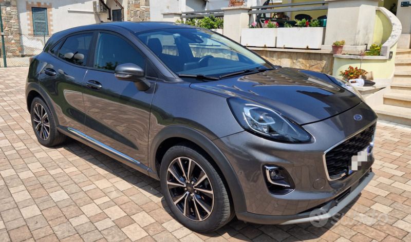 Begagnad Ford Puma 125 HK (91 kW) 2022 Grå SUV