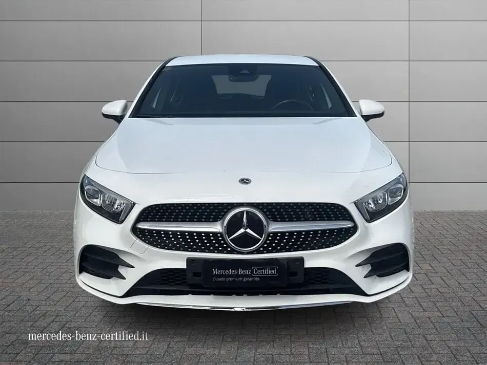 Usata Mercedes A180 Premium 116 CV (85 kW) 2022 Bianco Berlina