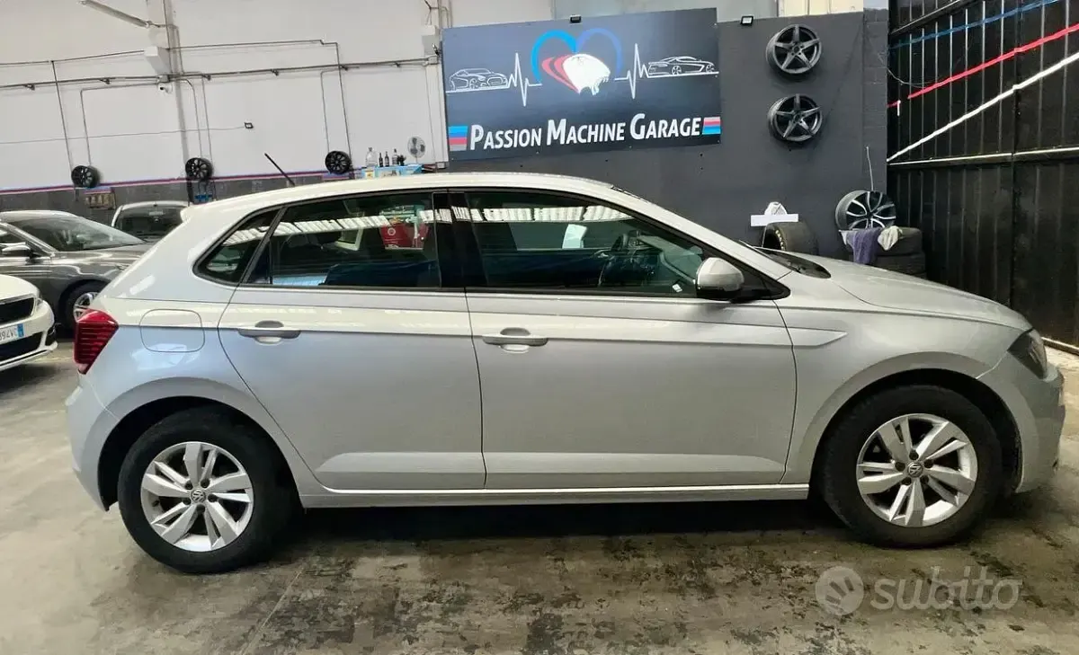 Usata VW Polo 90 CV (66 kW) 2018 Grigio Utilitaria