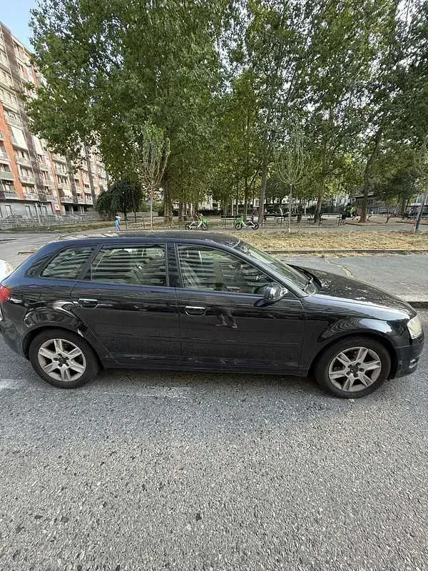 Usata Audi A3 Sportback Young 90 CV (66 kW) 2012 Utilitaria