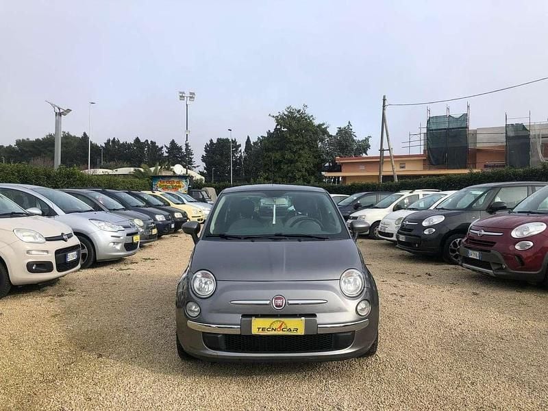 Grigio Usata 2013 Fiat 500 Due volumi | 4000 € (Super prezzo) - Immagine 1/4