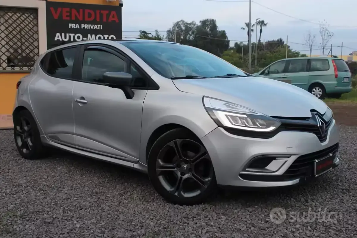 Usata Renault Clio IV GT-Line 110 CV (80 kW) 2017 Grigio Berlina