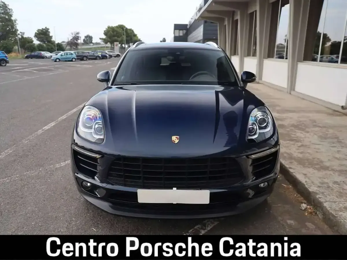 Usata Porsche Macan 250 CV (183 kW) 2018 Blu/azzurro SUV