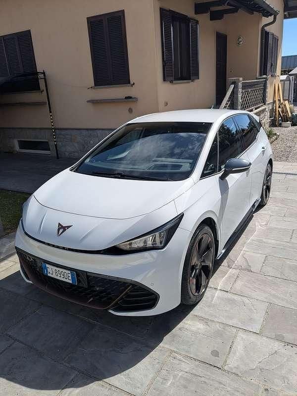 Usata Cupra Born 150 kW (204 CV) 2022 Utilitaria