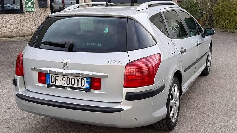 Usata Peugeot 407 136 CV (100 kW) 2007 Argento Station wagon