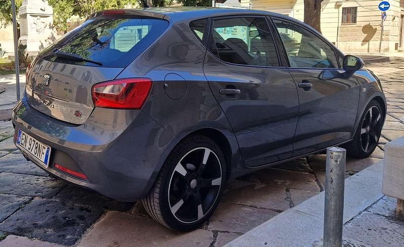 Usata Seat Ibiza FR 105 CV (77 kW) 2012 Berlina