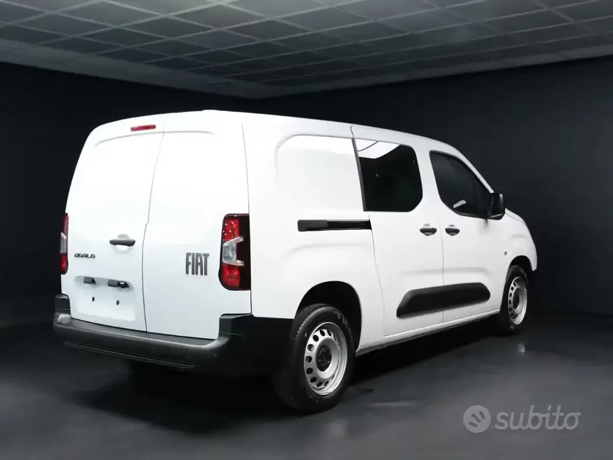 Nuova Fiat Doblò 101 CV (74 kW) 2026 Bianco Monovolume