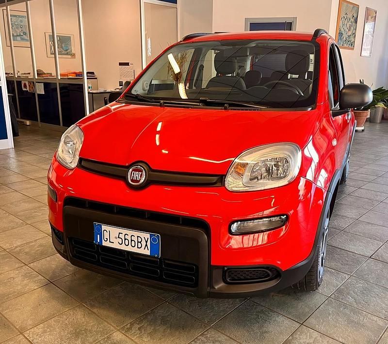 Usata Fiat Panda City Life 70 CV (51 kW) 2022 Rosso Utilitaria