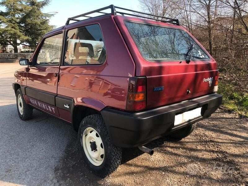 Usata Fiat Panda 4x4 50 CV (36 kW) 1988 Utilitaria