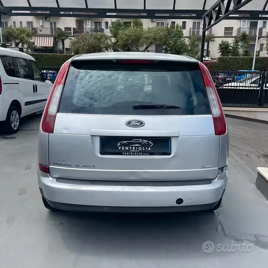 Usata Ford C-MAX 109 CV (80 kW) 2006 Grigio Monovolume