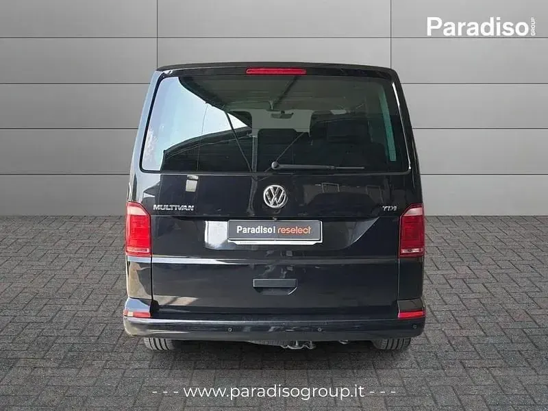 Usata VW Multivan Trendline 150 CV (110 kW) 2017 Nero Monovolume