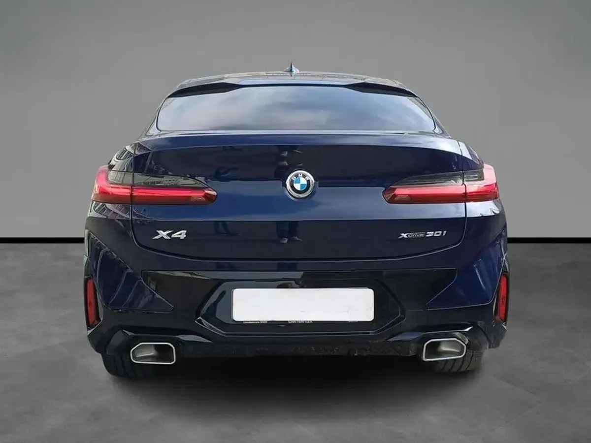 Nuova BMW X4 245 CV (180 kW) 2026 Tanzanite blue metallizzato SUV