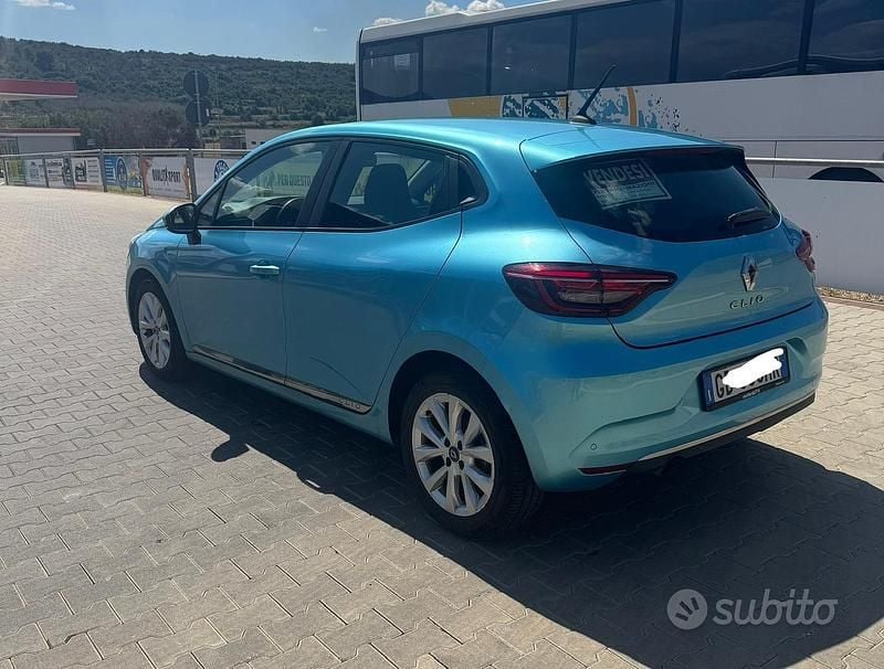 Usata Renault Clio V 86 CV (63 kW) 2020 Blu Berlina