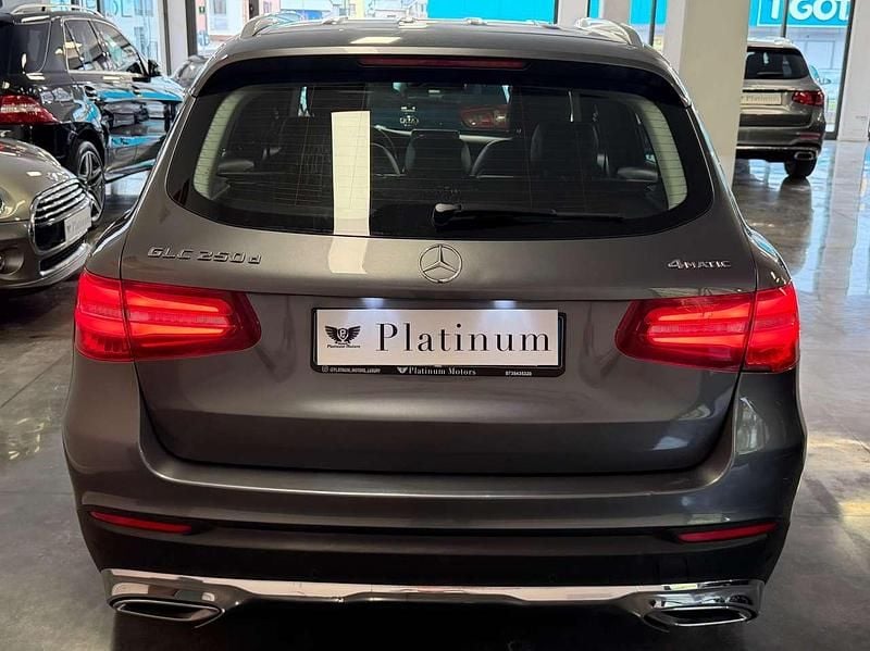 Usata Mercedes GLC250 Premium 204 CV (150 kW) 2016 Grigio SUV