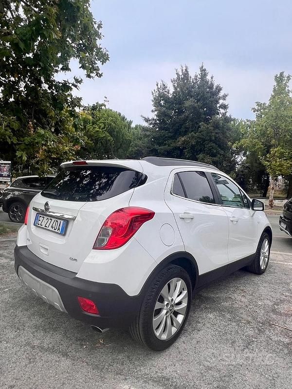 Usata Opel Mokka 136 CV (100 kW) 2017 Bianco SUV