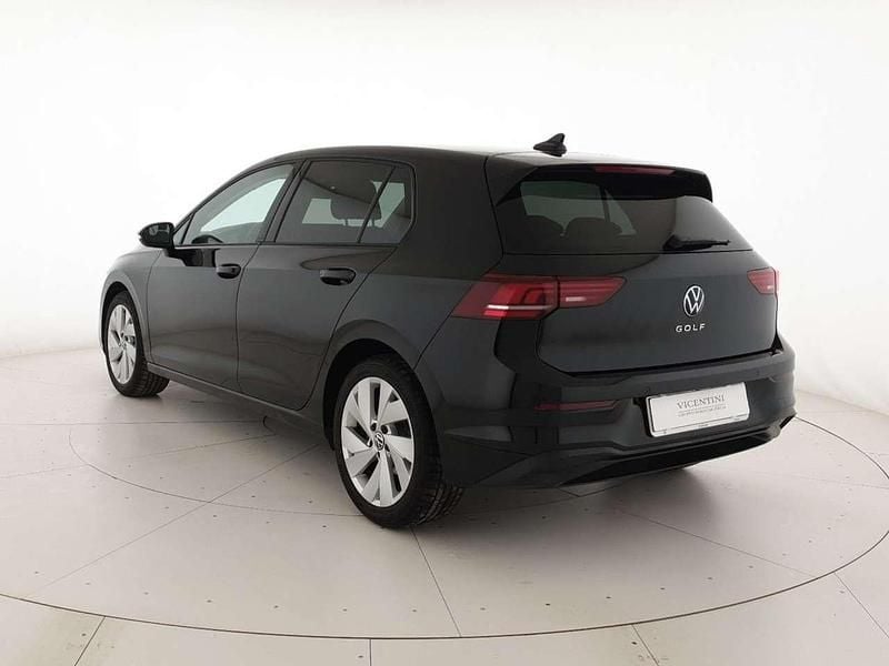 Usata VW Golf VIII Edition 150 CV (110 kW) 2024 Grenadill black metallizzato Berlina