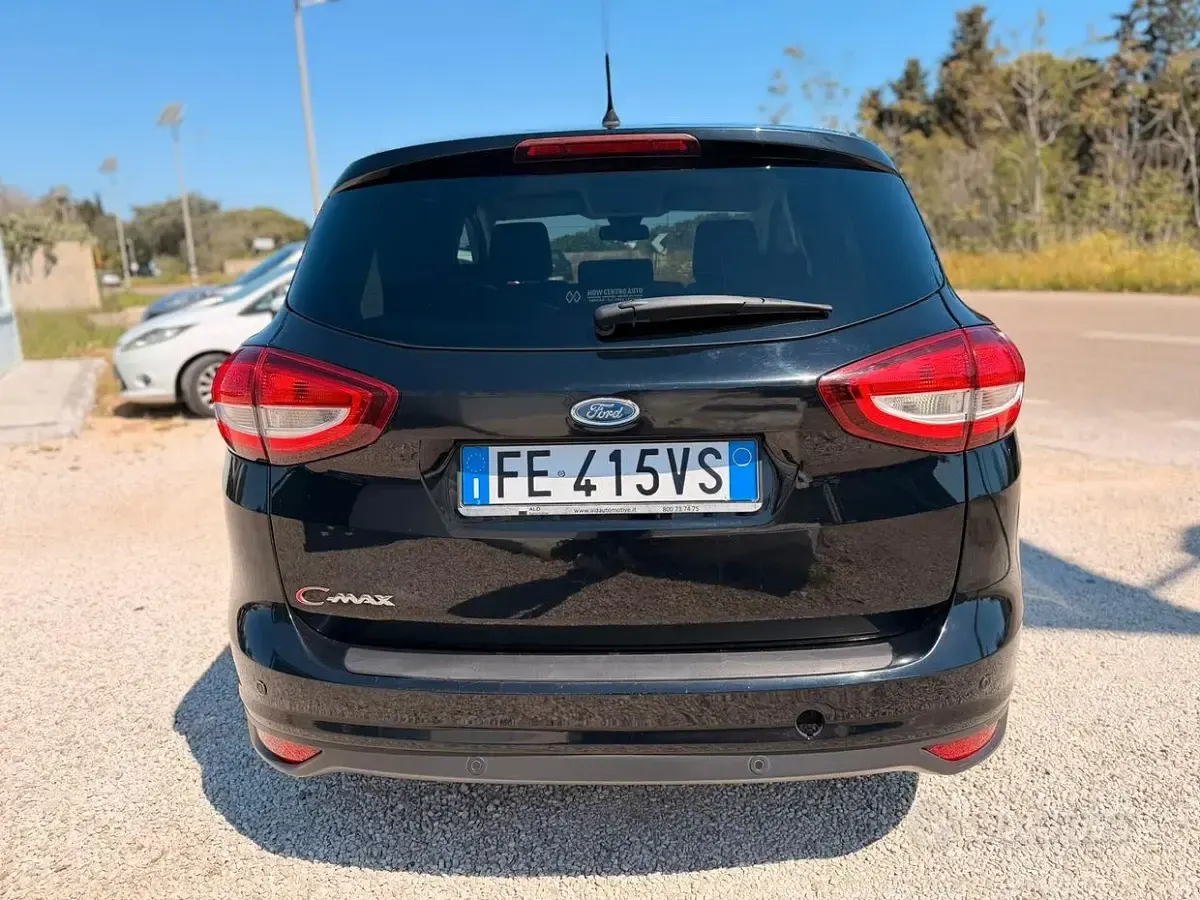 Usata Ford C-MAX Titanium 120 CV (88 kW) 2016 Nero Monovolume