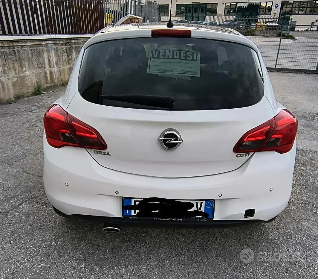 Usata Opel Corsa 75 CV (55 kW) 2016 Bianco Utilitaria