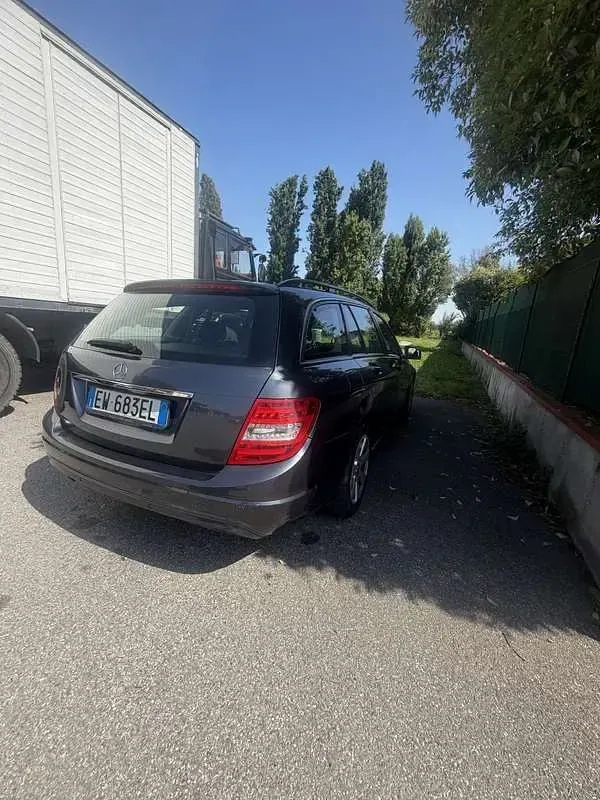 Usata Mercedes C180 120 CV (88 kW) 2014 Station wagon