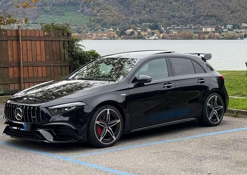 Usata 2024 Mercedes A45 AMG AMG Tre volumi | 56.000 € (Buon prezzo) - Immagine 1/4