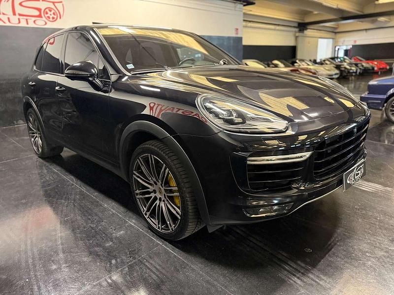 Usata Porsche Cayenne Turbo S 570 CV (419 kW) 2015 Nero SUV