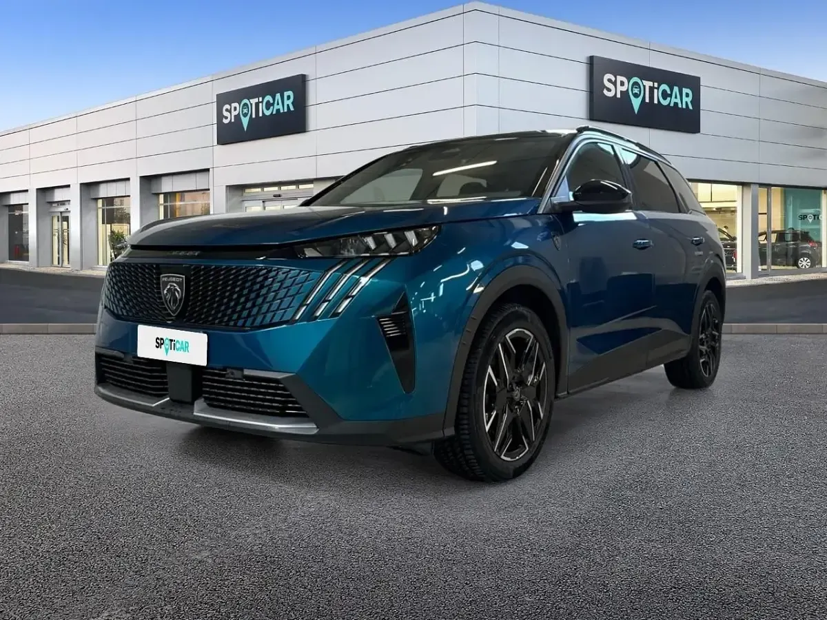 Usata Peugeot 5008 GT 136 CV (100 kW) 2025 SUV