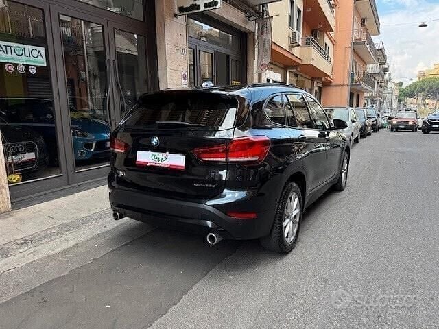 Usata BMW X1 Advantage 150 CV (110 kW) 2021 Nero SUV