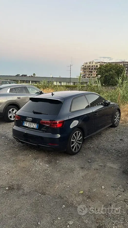 Usata Audi A3 Sport 184 CV (135 kW) 2017 Blu Berlina