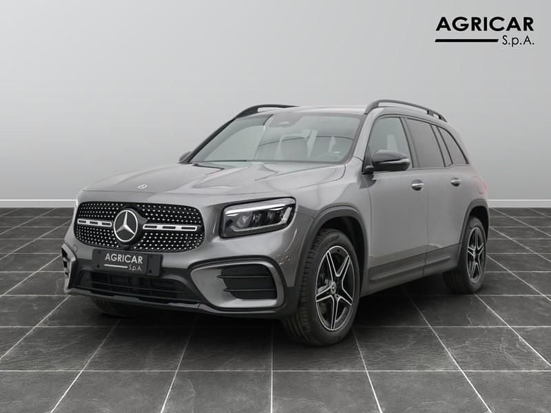 Grigio Nuova 2025 Mercedes GLB180 Advanced Plus SUV | 47.600 € - Immagine 1/4