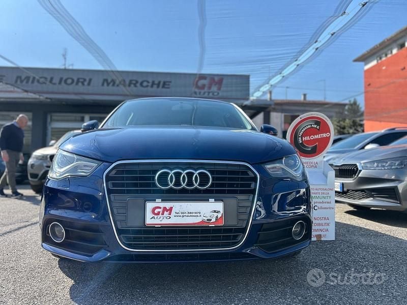 Usata Audi A1 Admired 105 CV (77 kW) 2011 Blu Utilitaria