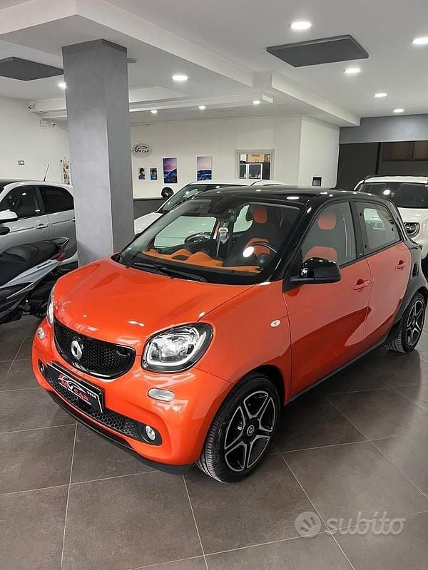 Usata Smart ForFour Passion 90 CV (66 kW) 2018 Arancione Utilitaria