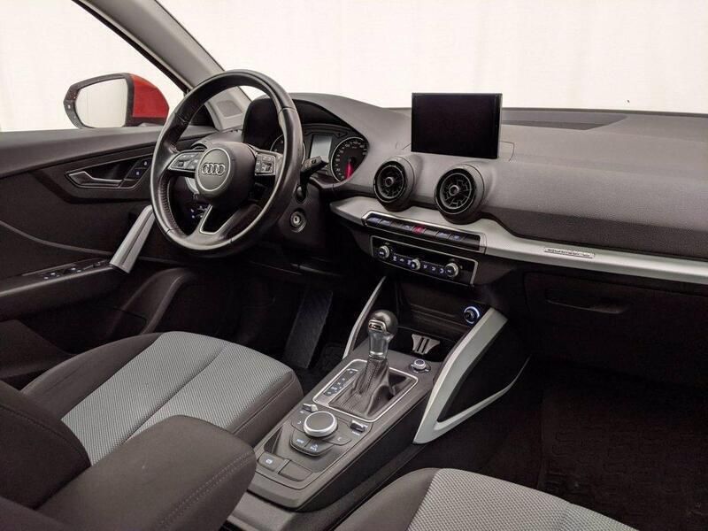 Usata Audi Q2 Design 150 CV (110 kW) 2017 Arancione SUV