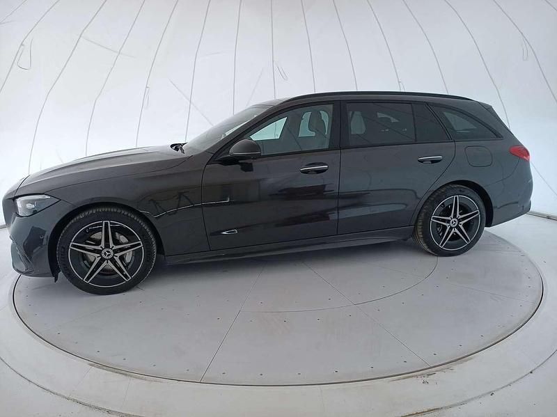 Usata Mercedes C300e AMG Line Premium 204 CV (150 kW) 2024 Grigio grafite Station wagon