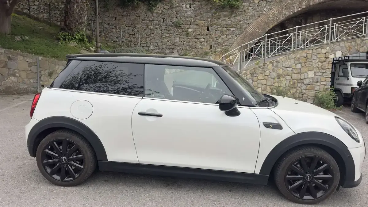 Usata Mini Cooper SE Resolute Edition 75 kW (102 CV) 2023 Utilitaria