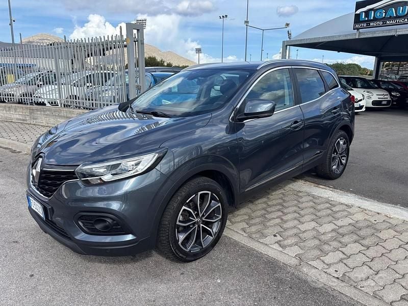 Usata Renault Kadjar Life 116 CV (85 kW) 2020 Blu SUV