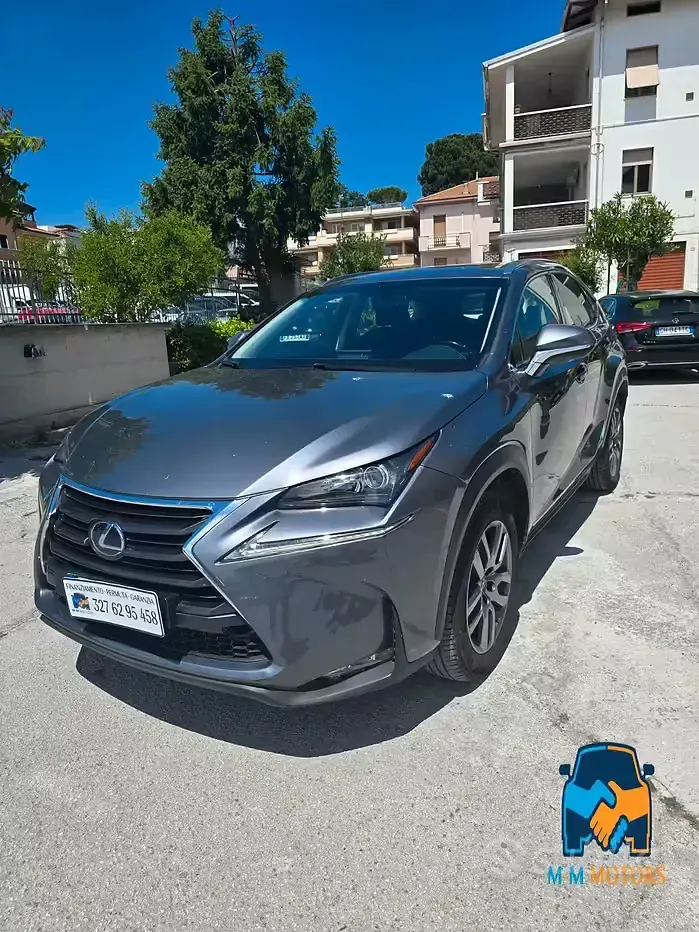 Usata Lexus NX300h Executive Line 155 CV (114 kW) 2015 SUV